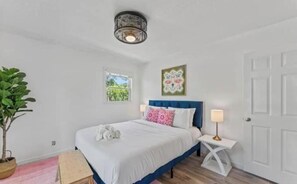 4 chambres, bureau, fer et planche à repasser, Wi-Fi gratuit