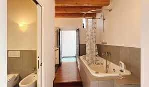 Dusche, Haartrockner