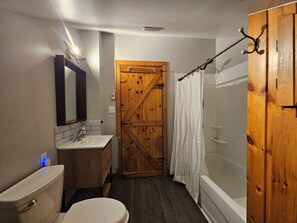 Towels, toilet paper
