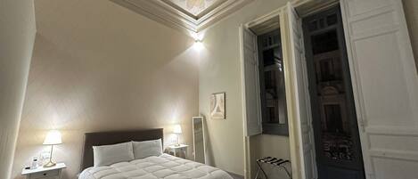 Luxury-Zimmer, 1 Schlafzimmer, Balkon, Stadtblick