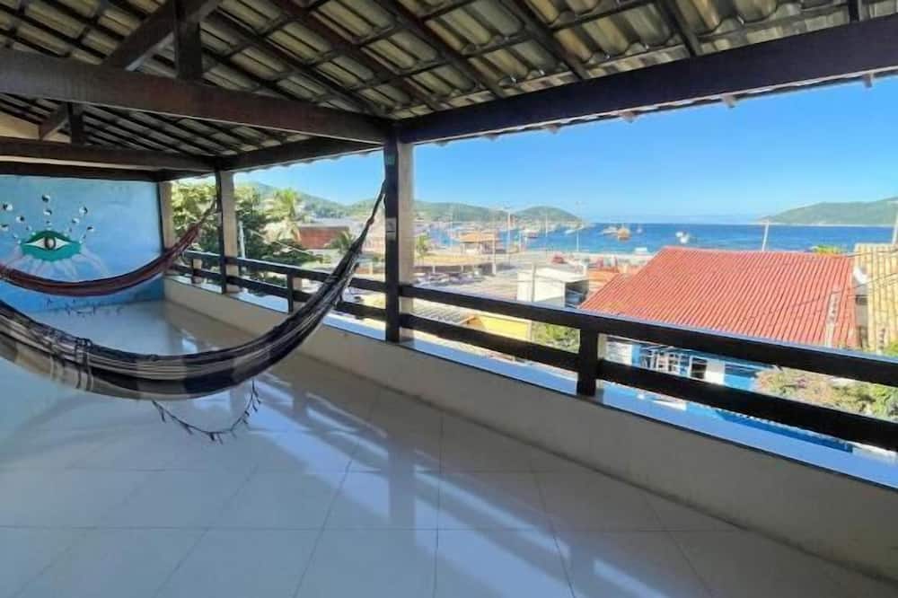 Enseada Hostel