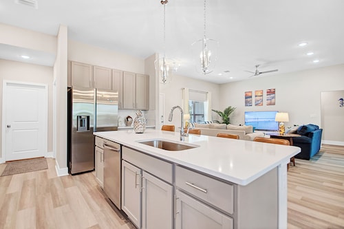 Modern New Home Hike Forest Golf Bike St Augustine Daytona Beach Disney