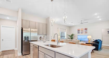 Modern New Home Hike Forest Golf Bike St Augustine Daytona Beach Disney