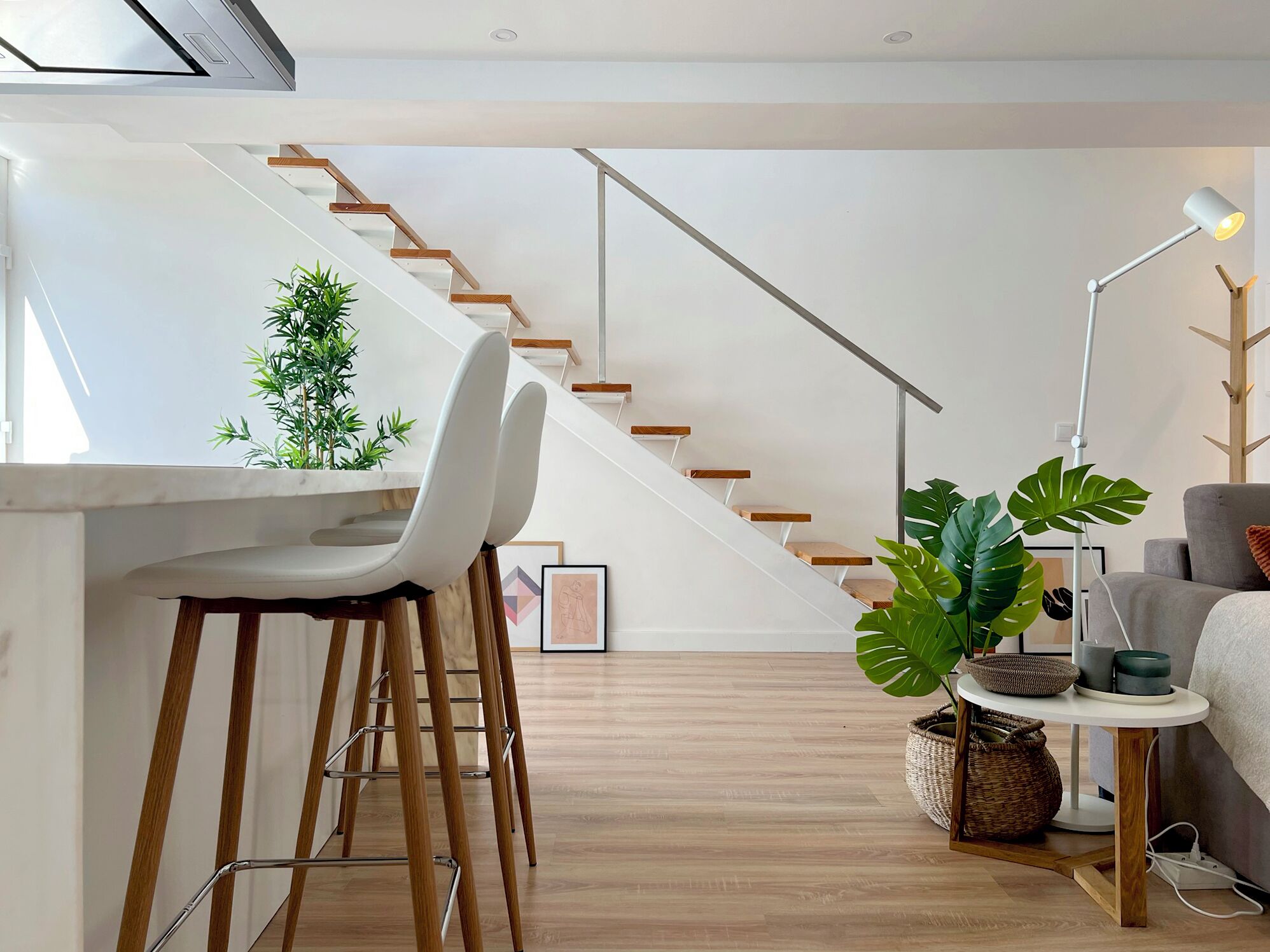 Deluxe Townhome, River View | Living area | Flat-screen TV