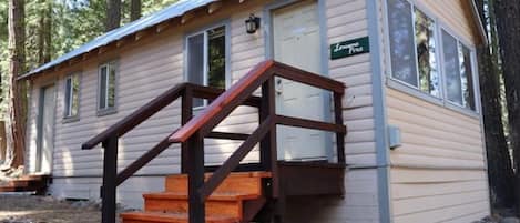 Lonesome Pine Cabin