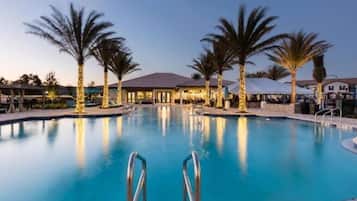 Outdoor pool, a heated pool