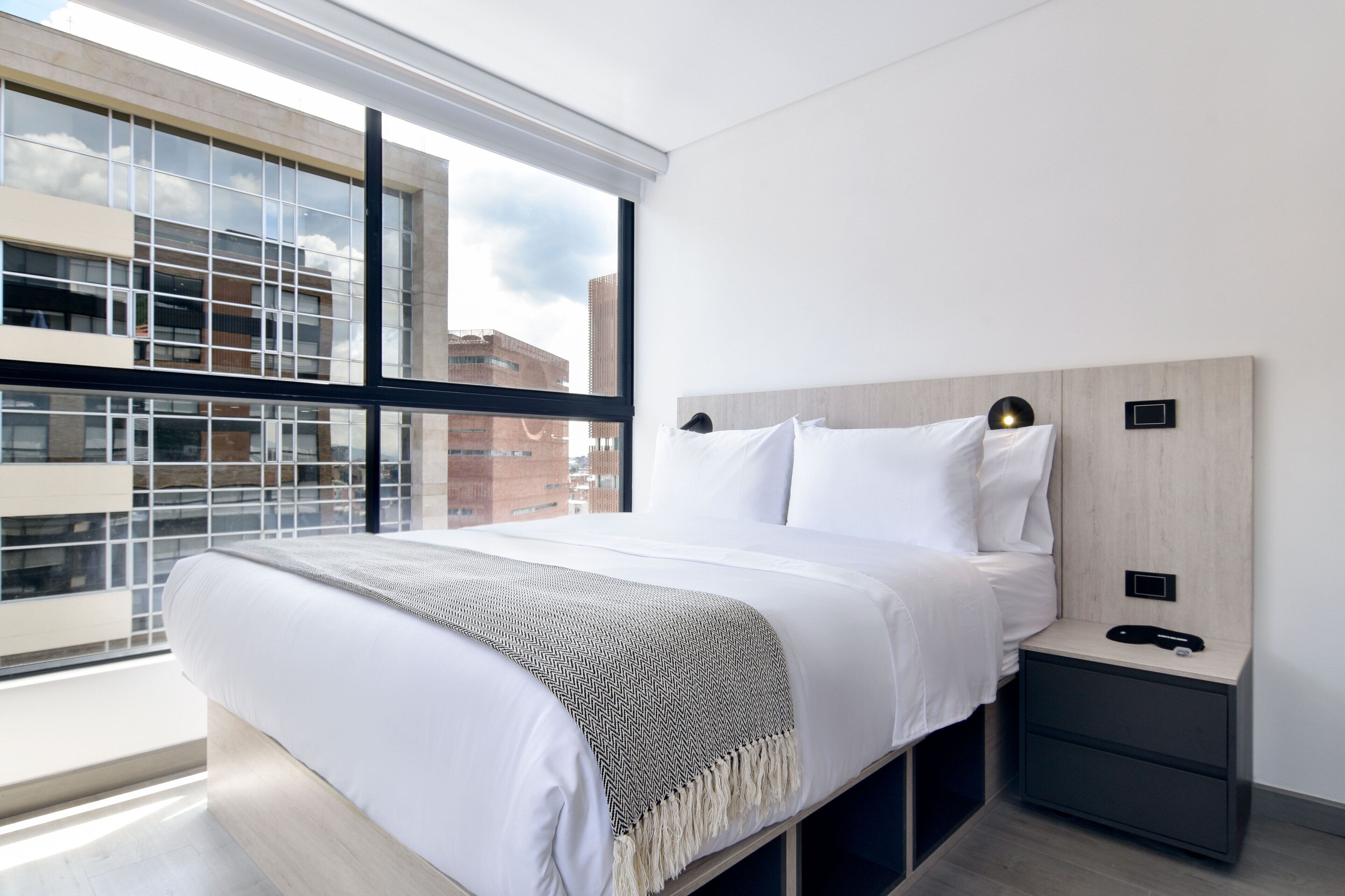 Studio (910) | Strykejern/-brett og wi-fi (inkludert)