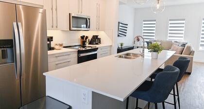 LUXURY 3 BDRM 2.5 BATH TOWNHOME IN CHESTERMERE