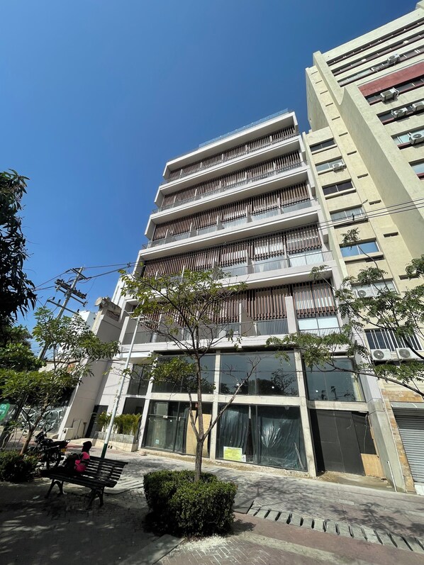 Exterior - Rooftop & Pool! Beautiful loft in Cartagena Center (Cartagena)