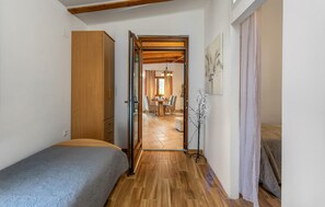 2 habitaciones, wifi gratis y ropa de cama 