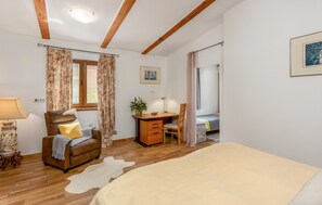 2 habitaciones, wifi gratis y ropa de cama 