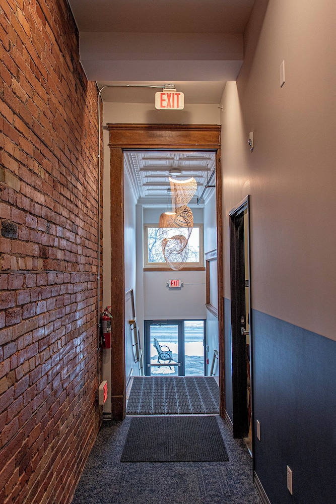 Duluth Press Building Residential Suites photo 2