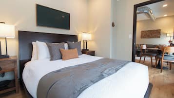 Premium appartement, 1 queensize bed met slaapbank, niet-roken, keuken | 1 slaapkamer, een laptopwerkplek, een strijkplank/strijkijzer