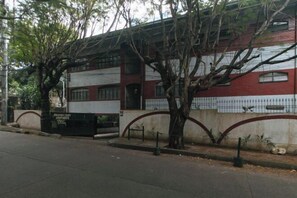 Exterior - RedDoorz @ Broadway Court Apartelle II Quezon City (Quezon City)