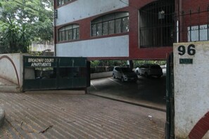 Self parking