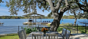 Packsaddle Point! Luxury Lakefront w/Pool+Guest House