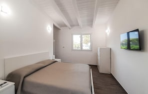 2 chambres, lit parapluie, Wi-Fi gratuit, draps fournis