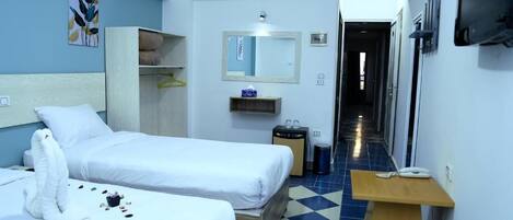 1 bedroom, in-room safe, desk, WiFi