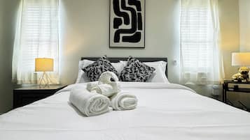 1 bedroom, free WiFi, bed sheets