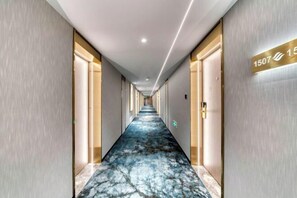 Interior - Hangzhou West Lake Enjoyor Hotel (Hangzhou)