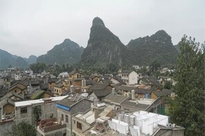 Unclassified image, 3 of 25, button - Gujia Inn (Zhaoping)