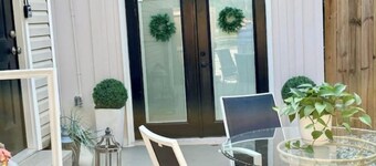 Charmingstudio+WIFI+close to main shopping centers