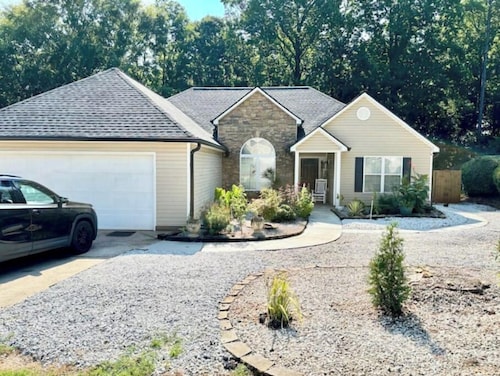 Charmingstudio+WIFI+close to main shopping centers