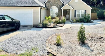 Charmingstudio+WIFI+close to main shopping centers