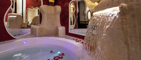 Coffres-forts dans les chambres, rideaux occultants