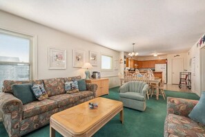 Smart TV, DVD player, books, stereo