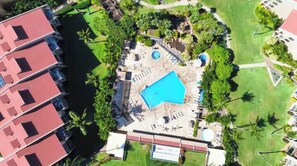 Exterior - Kamaole Sands across from beach/entertainment (Kihei)