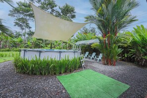 Baignoire à remous extérieure