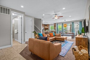 Family House, City View | Living area | Flat-screen TV - Entrada at Moab 421 (Moab)