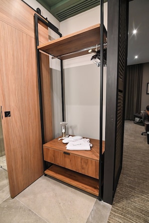 Standard Room, City View | Bathroom | Shower, hair dryer, slippers, towels