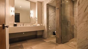 Superior Suite, City View | Bathroom | Shower, hair dryer, slippers, towels