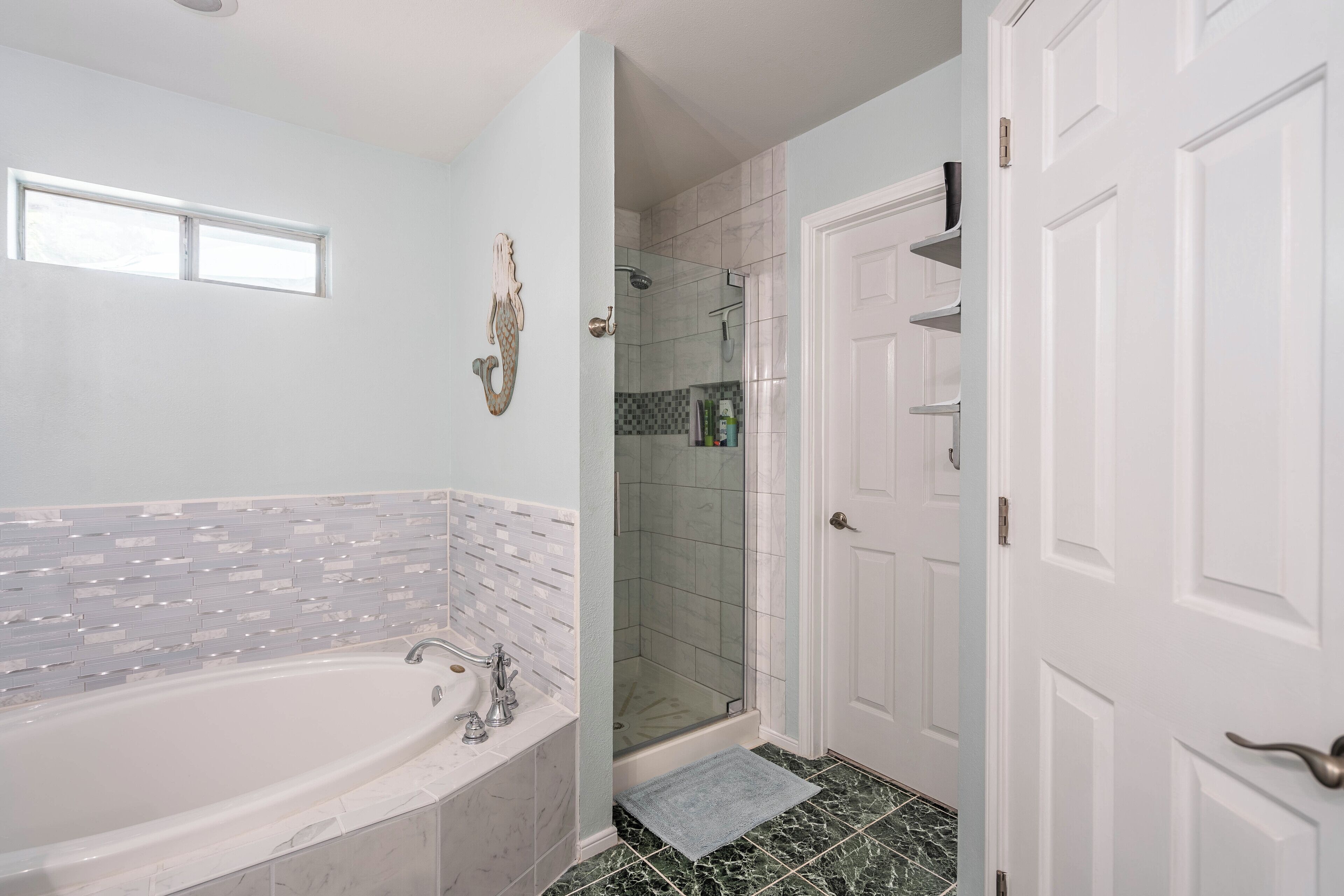 Hair dryer, towels, soap, shampoo