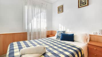 2 Schlafzimmer, Bügeleisen/Bügelbrett, WLAN, Bettwäsche