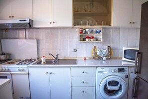 Apartament familiar, 2 dormitoris, vistes a la ciutat | Cuina privada
