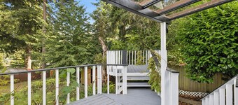 Charming 1-bedroom house in lovely Burien with high speed WiFi,