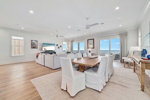 Interior - LARGE PRIVATE BEACH HOUSE W/PRIVATE POOL ON THE BEACH! (Orange Beach)