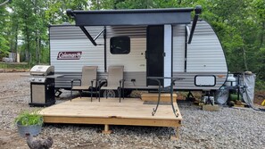 Property grounds - Cozy RV in charming Pikeville with WiFi, AC (Pikeville)