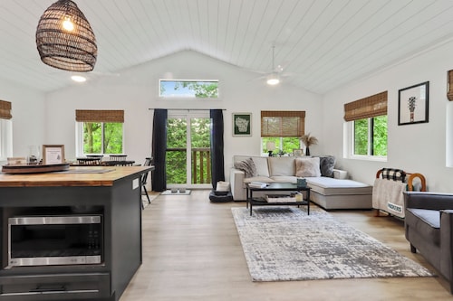 Beautiful new home in Elkhorn, at Lake Wandawega.