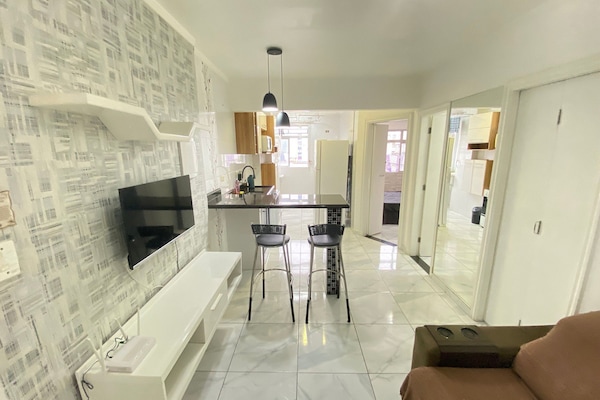 Apartment | Private kitchen | Cookware/dishes/utensils, dining table