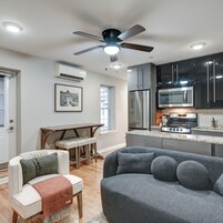 Appartamento Comfort, balcone, vista città | Area soggiorno