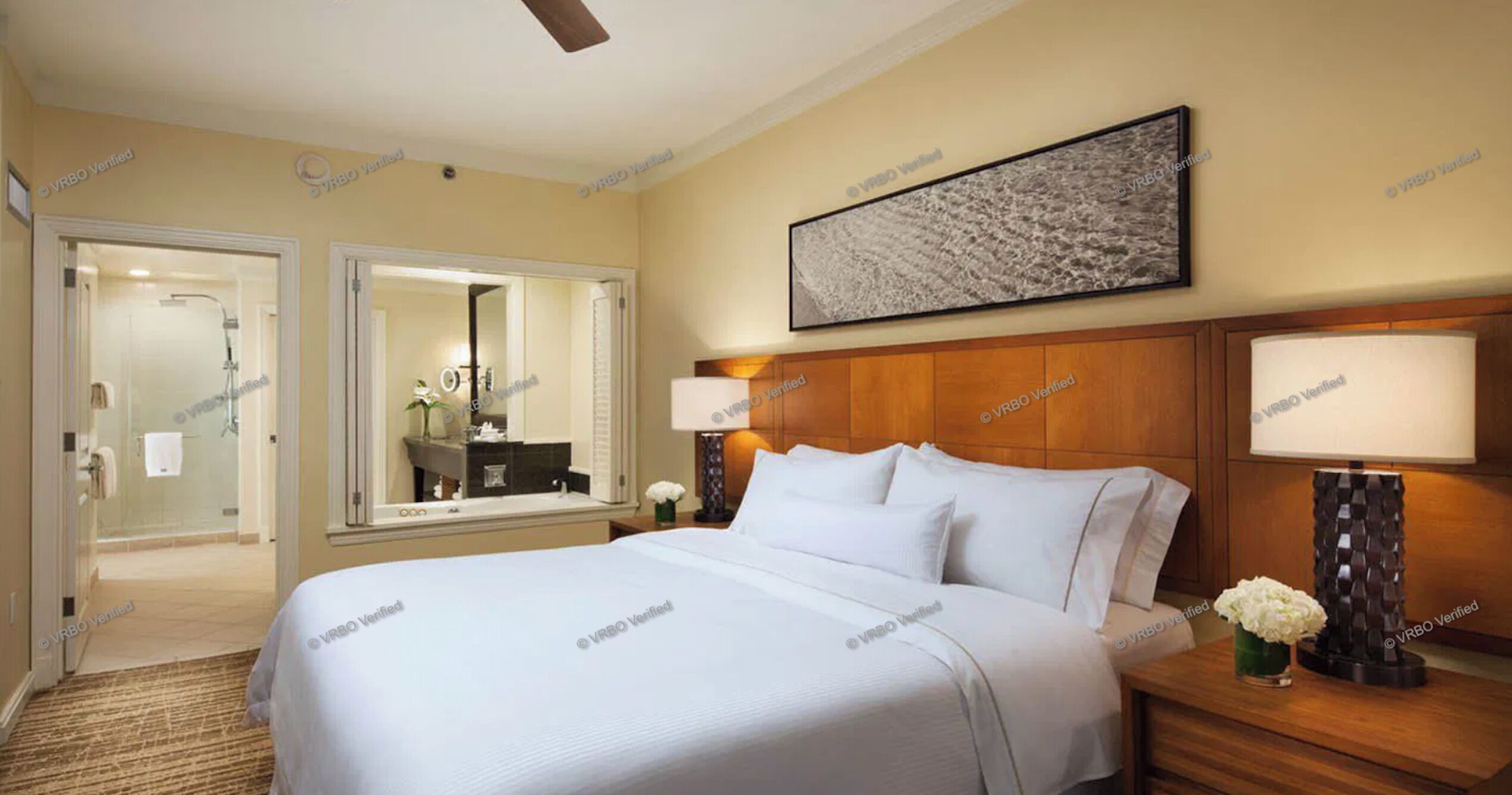 Paradise Awaits: Luxurious Oceanfront Hawaiian Escape - Sleeps 4 - Photo 2