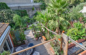 Terrace/patio - Amazing home in Arles (Arles)