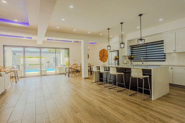 Dining - NEW BUILD!! Elegant 5BR Villa with Pool, Minutes from Puerto Plata Airport (Sosúa)