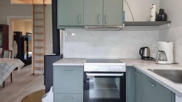 Refrigerador, horno, parrilla de estufa y lavavajillas