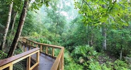 White Sands Lake 2-bedroom Cottage, Sleeps 6, Kayaks/Fishing