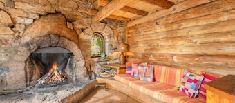 Chalet 'Cal Serrat' with Mountain View, Private Terrace and Wi-Fi